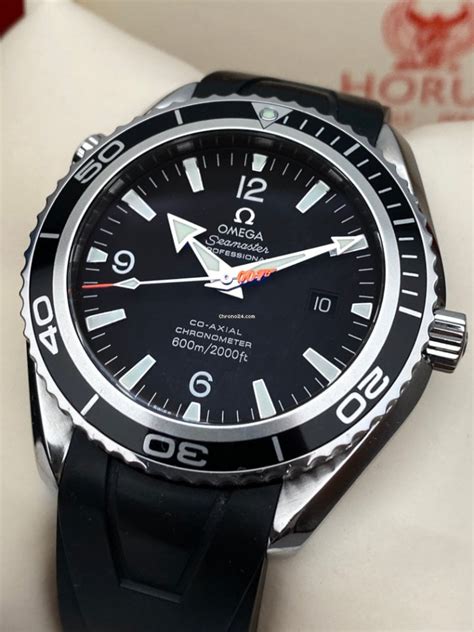 omega seamaster 007 casino royale.